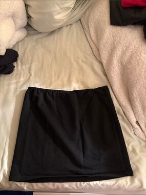 Edikted Black Mini Skirt - Simple Stretch Tube Skirt